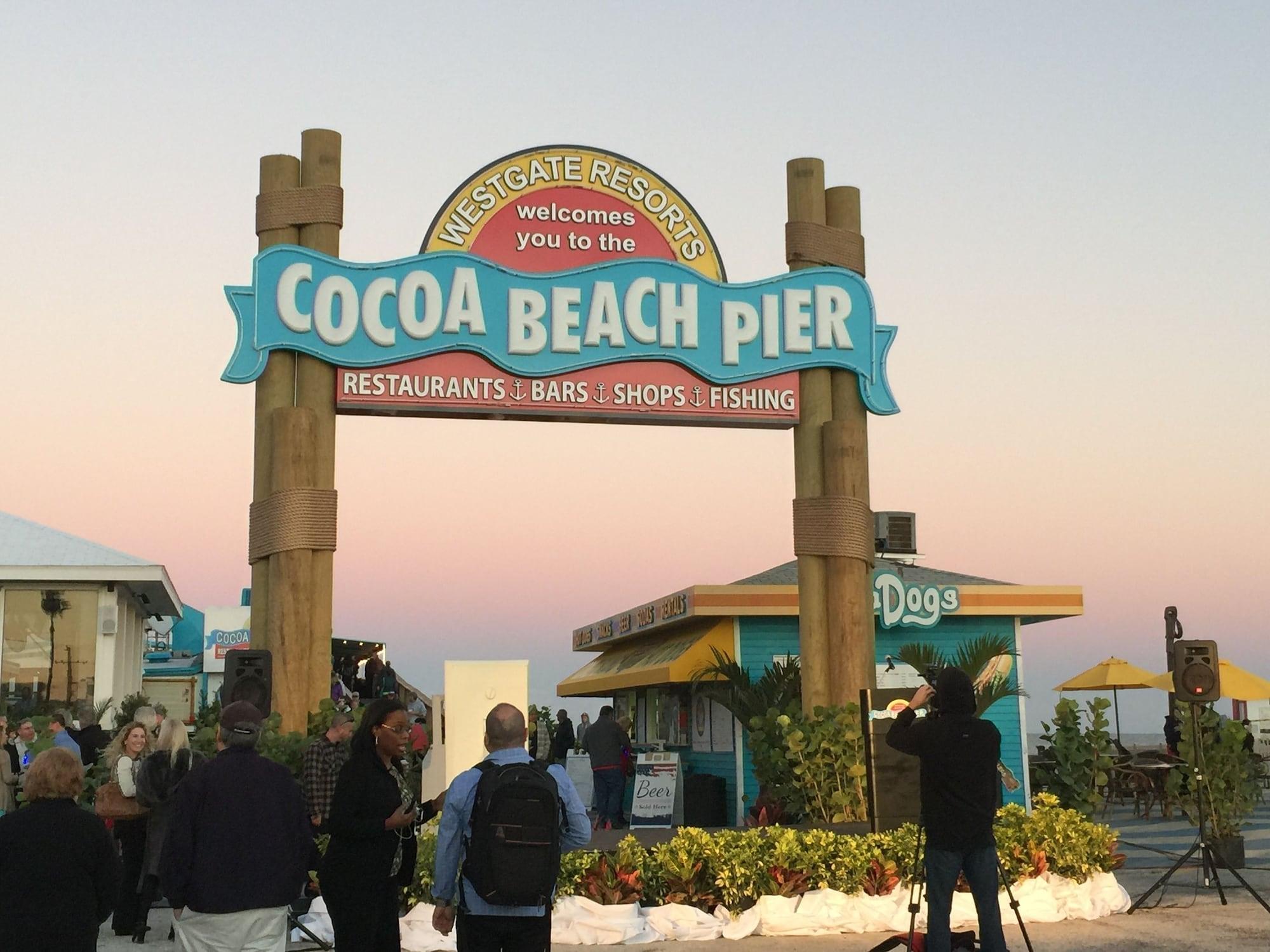 Days Inn By Wyndham Cocoa Beach Port Canaveral Esterno foto