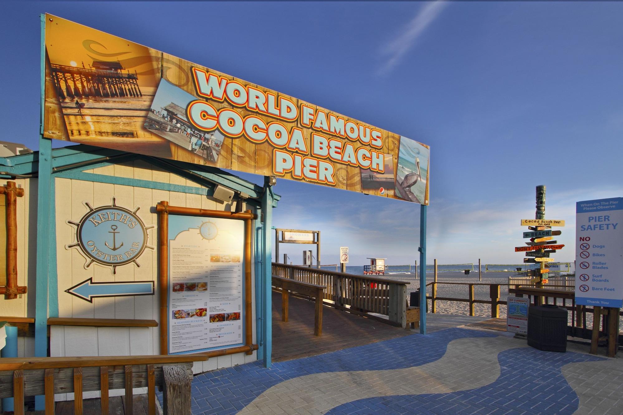 Days Inn By Wyndham Cocoa Beach Port Canaveral Esterno foto